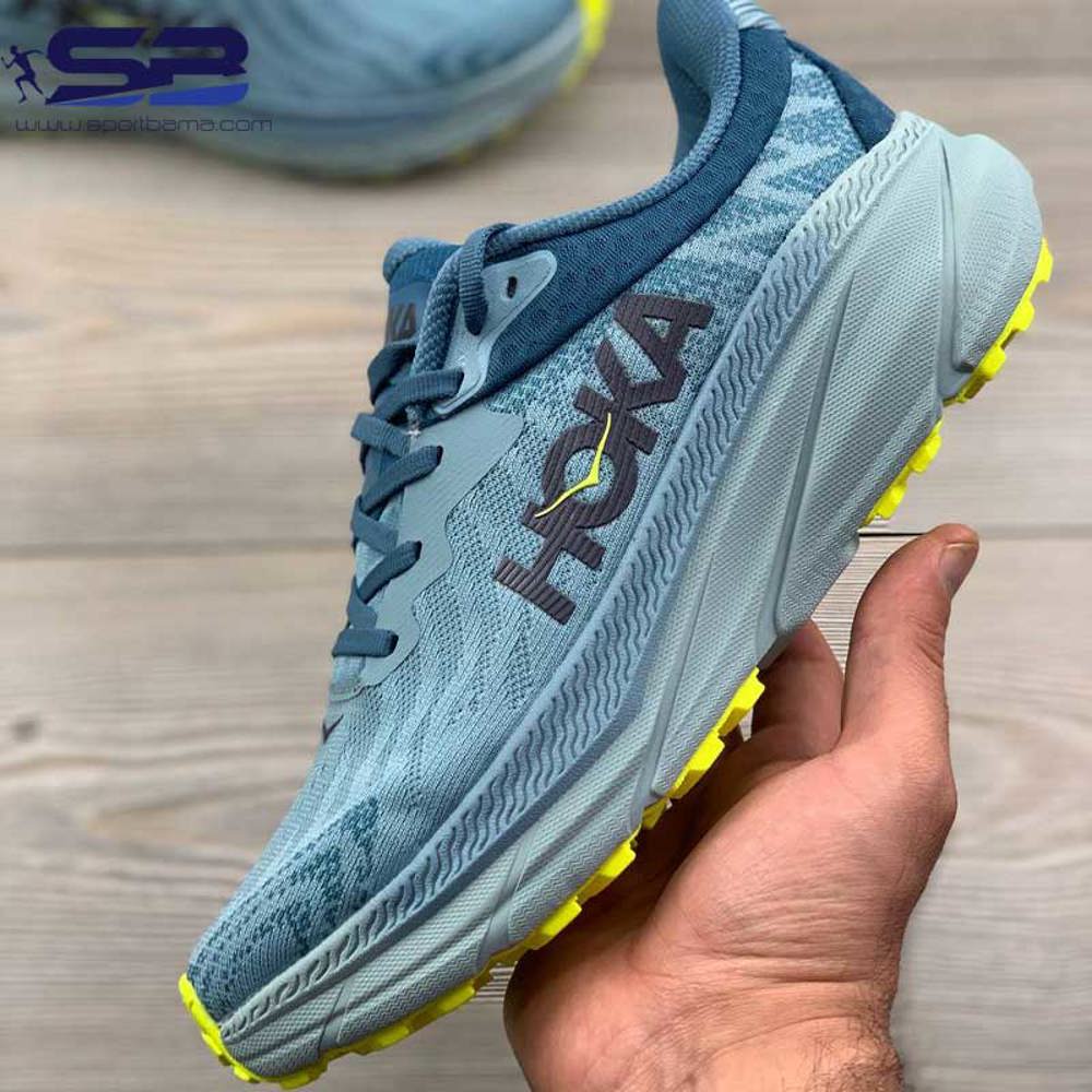 HOKA
