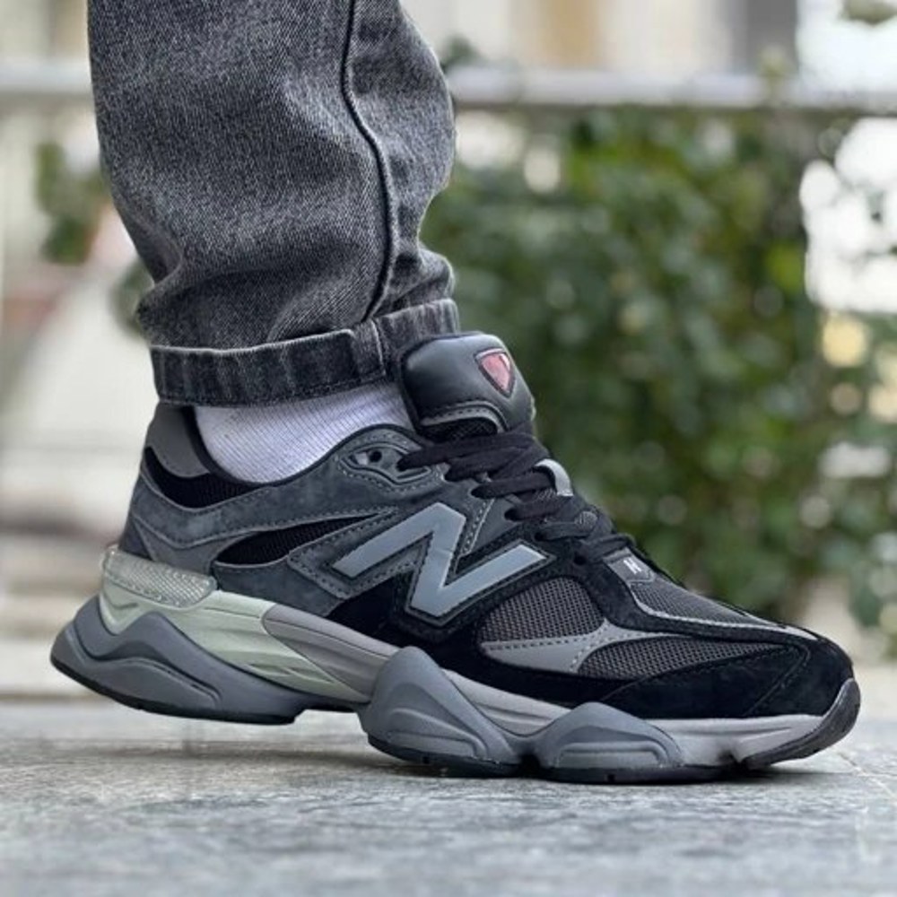 NEW BALANCE 9060