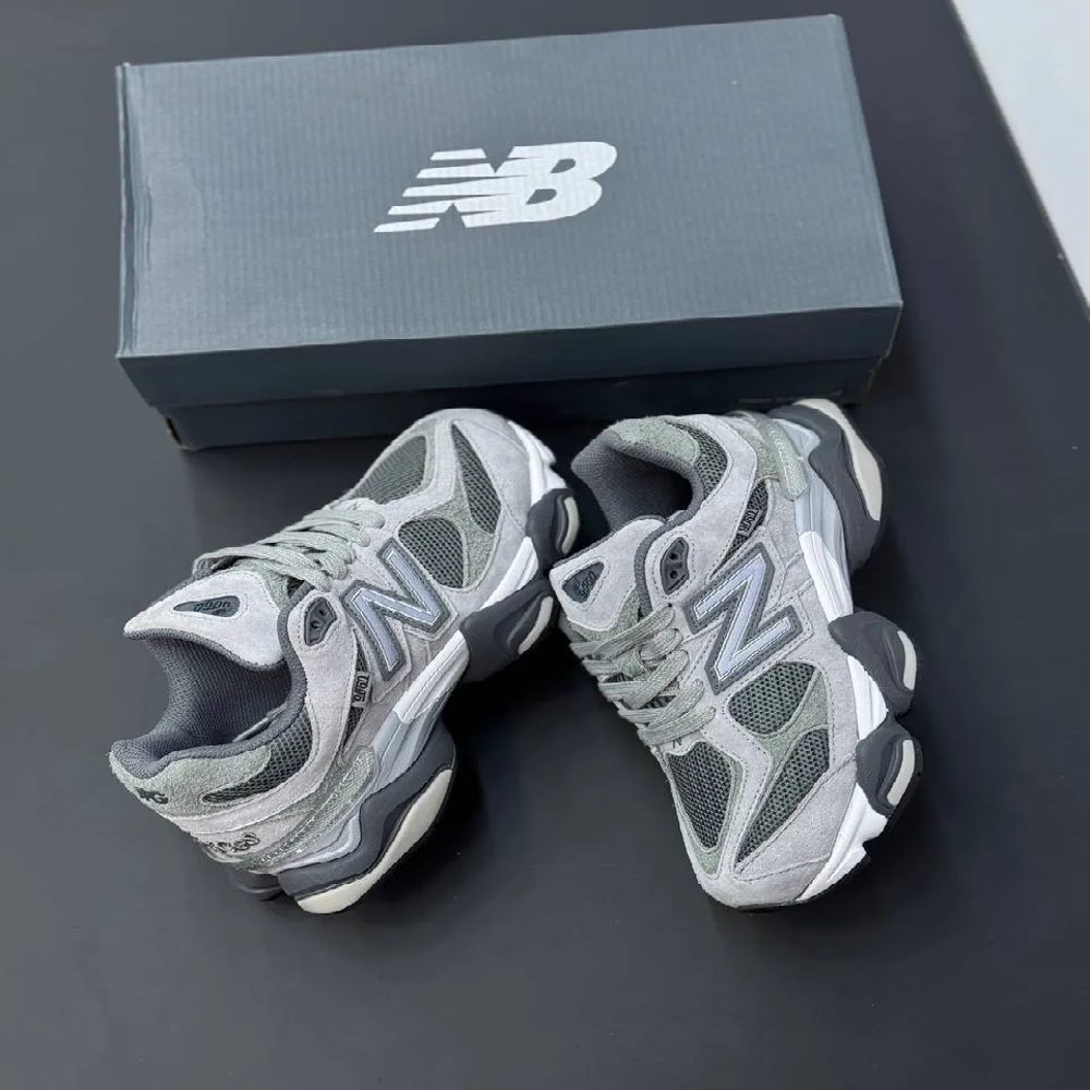 NEW BALANCE 9060
