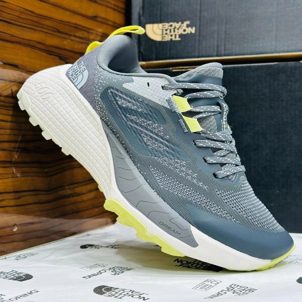 THE NORTH FACE