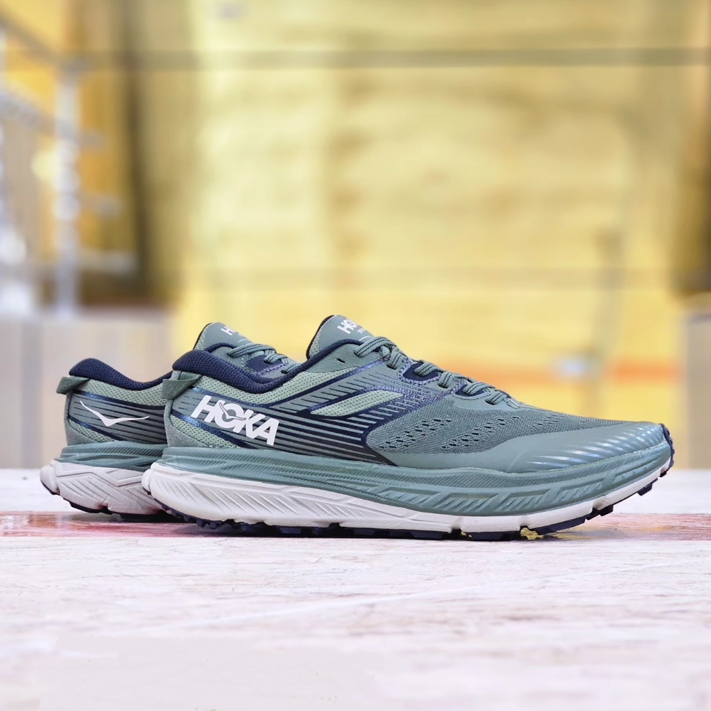 HOKA