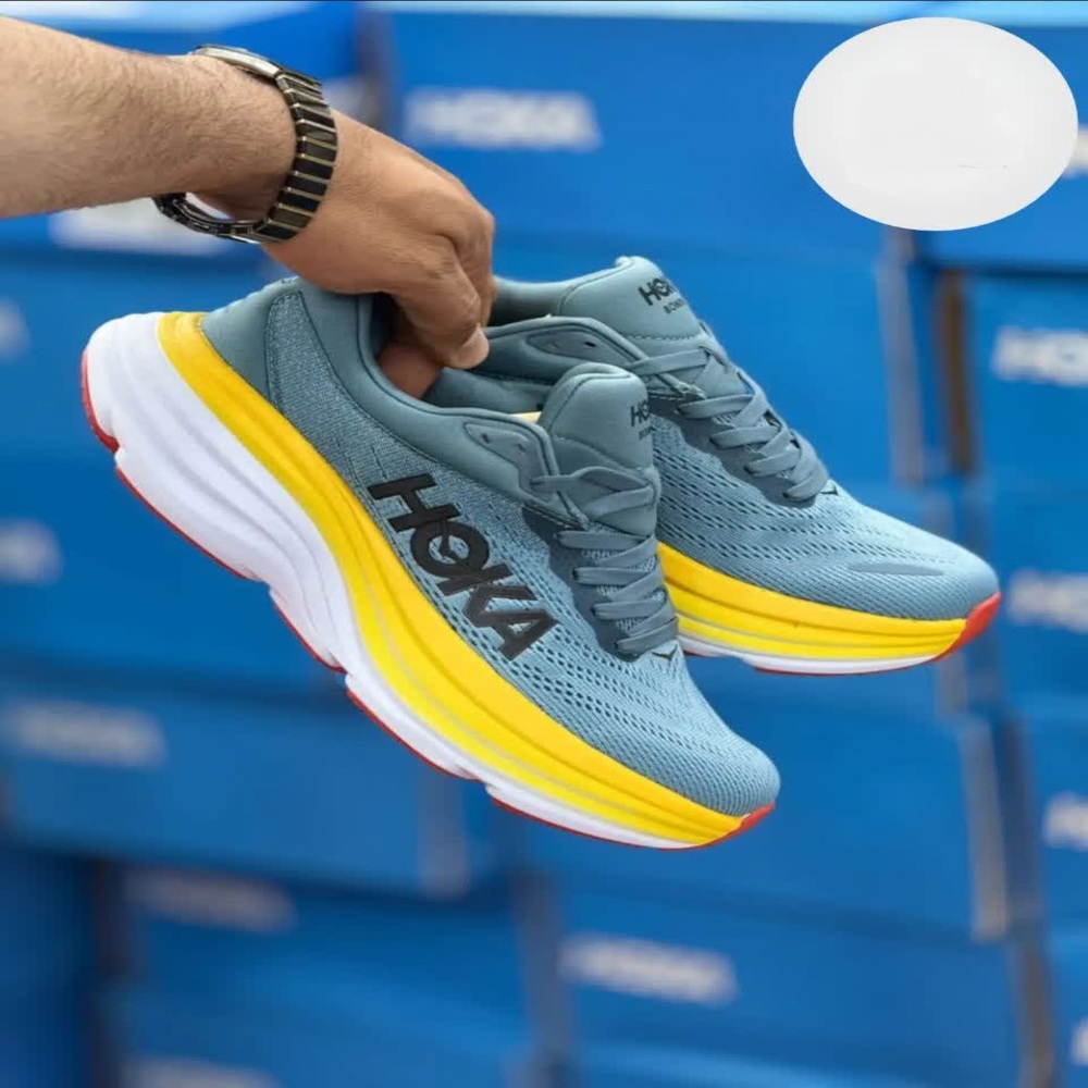 HOKA