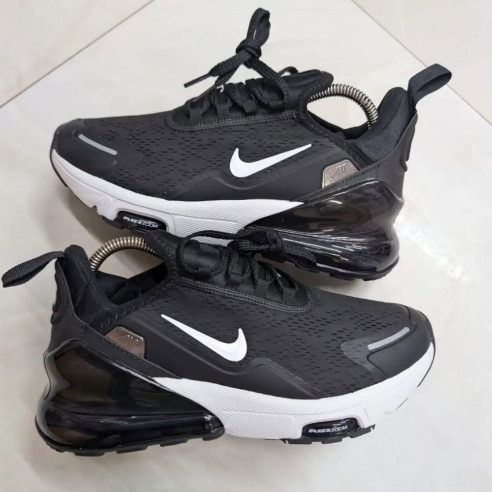 AIR ZOOM