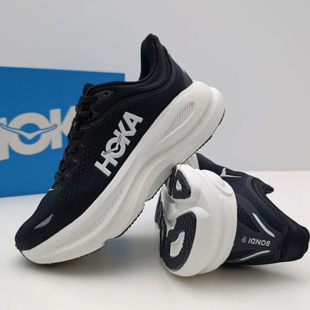 HOKA